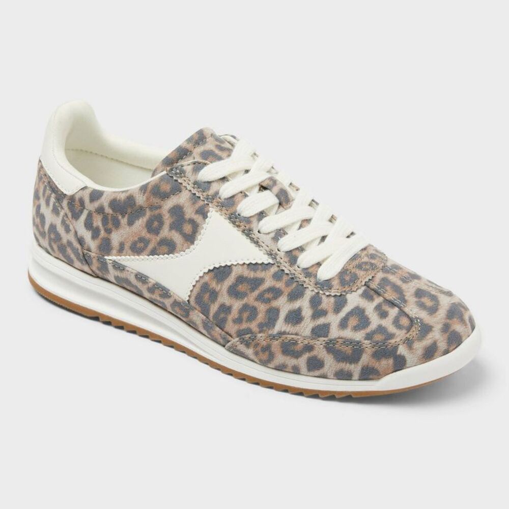 Women’s Skyler Sneakers with Memory Foam Insole – Universal Thread Light Brown 7